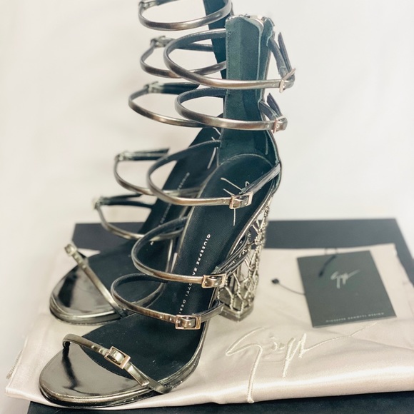 Giuseppe Zanotti Alien 115 PL Siutta Sandal - Picture 6 of 6